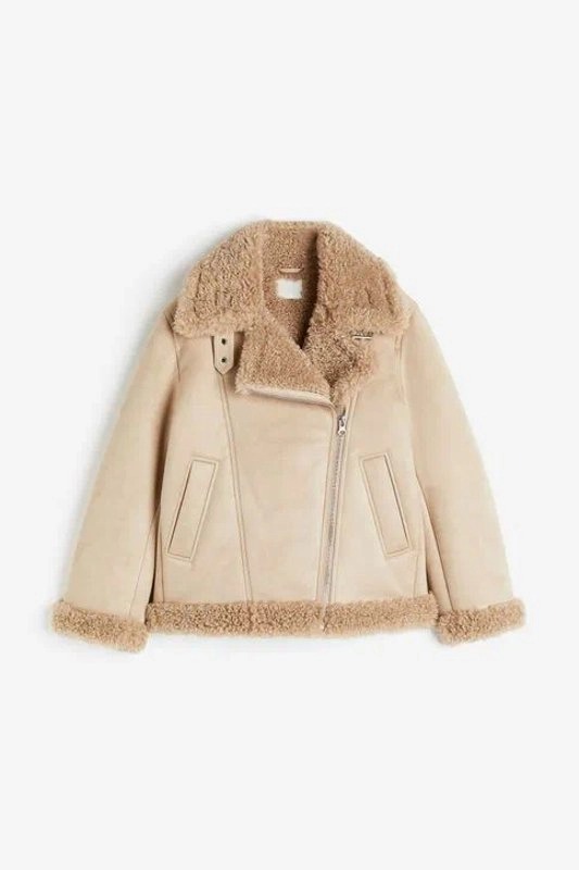 Chaqueta oversize con forro de peluche